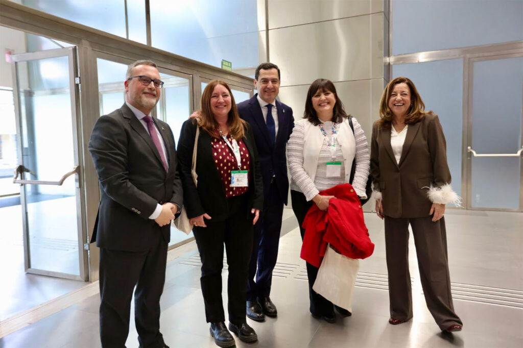 ADIÁN participa en el I Congreso para la Convivencia en la Era Digital, reforzando su compromiso con la convivencia escolar y el uso responsable de la tecnología.