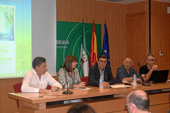 ADIÁN-Huelva se reúne con el Delegado Territorial