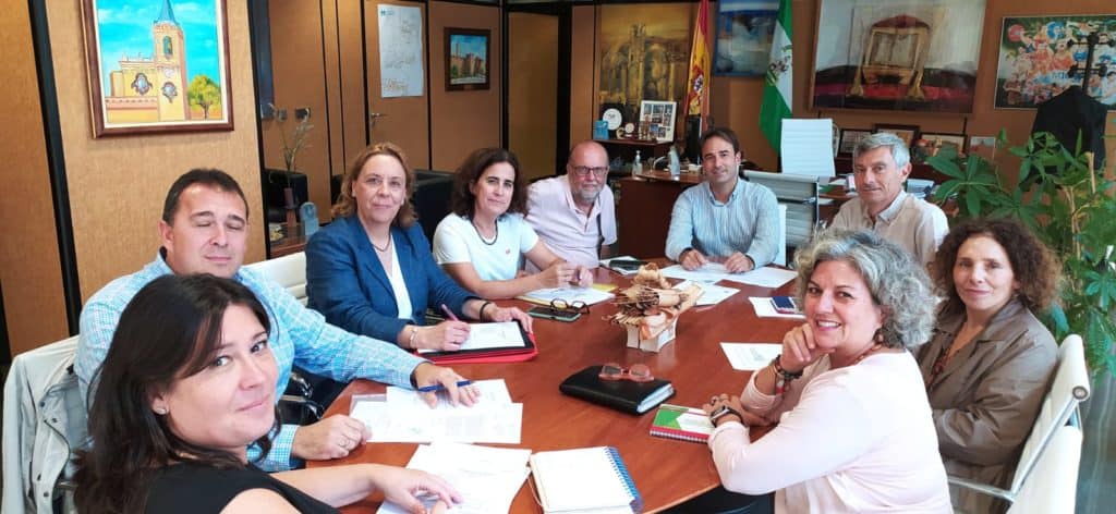 Presentación de ADIÁN al nuevo Delegado Territorial de Desarrollo Educativo de Huelva